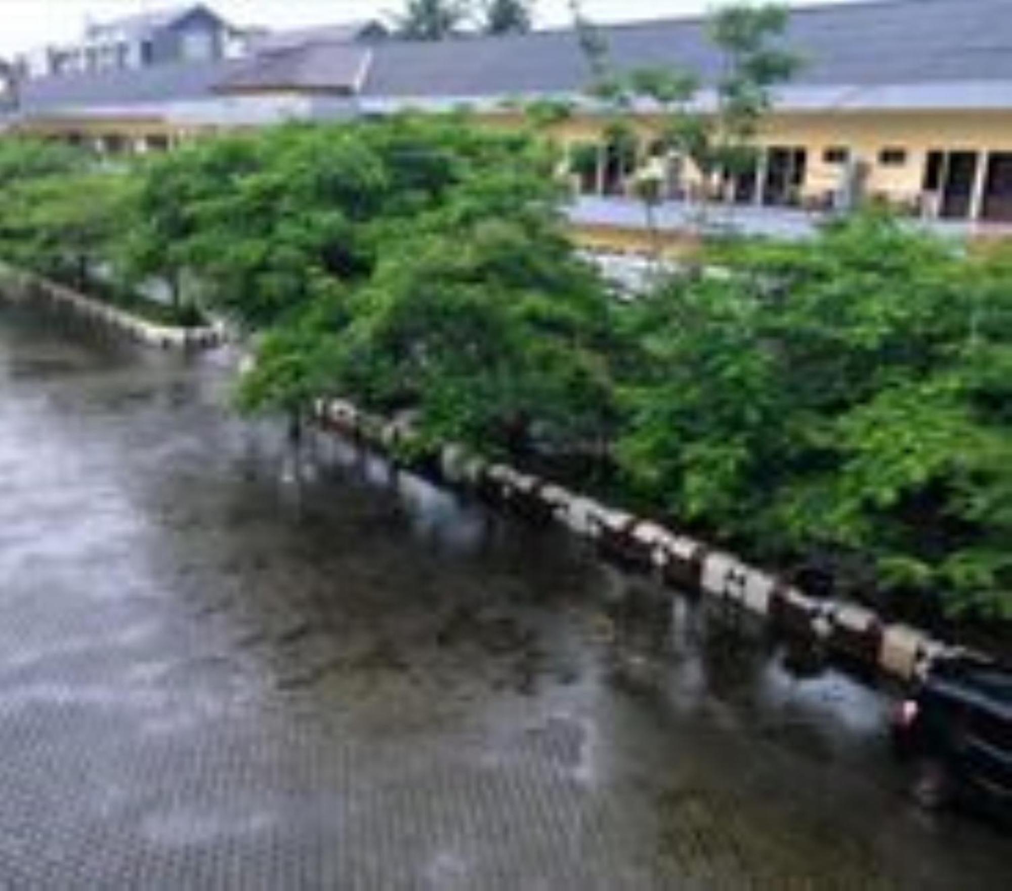 Uni Beach Hotel 庞岸达兰 外观 照片