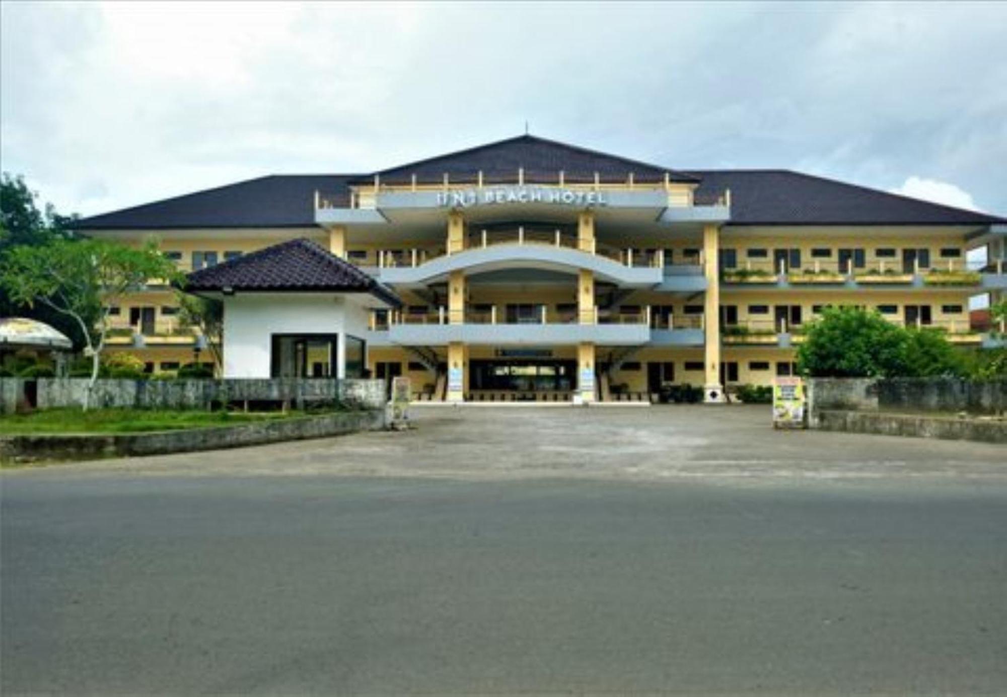 Uni Beach Hotel 庞岸达兰 外观 照片